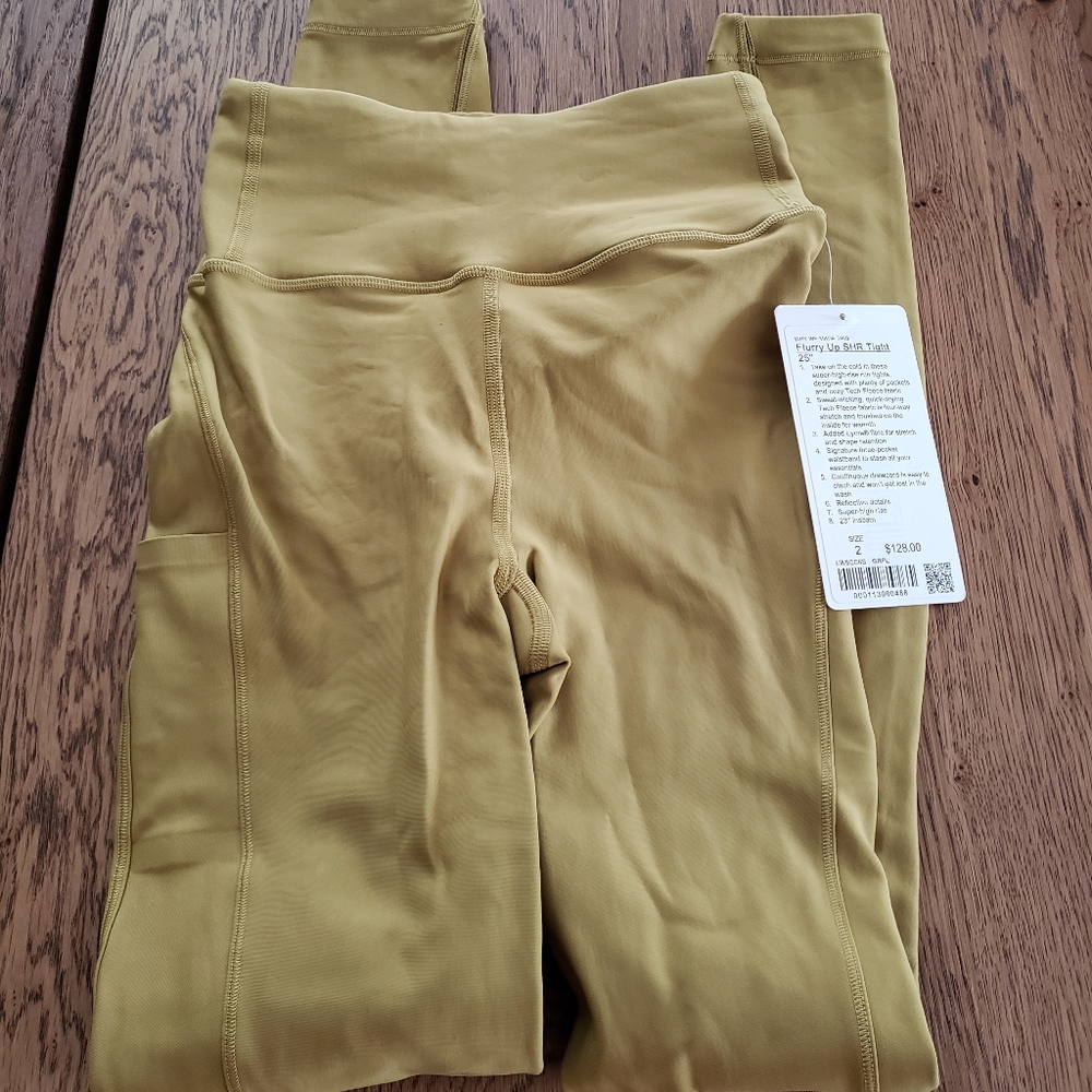Lululemon Flurry Up SHR Tight 25"